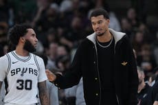 Victor Wembanyama estará fuera al menos 2 semanas por distensión en la pantorrilla