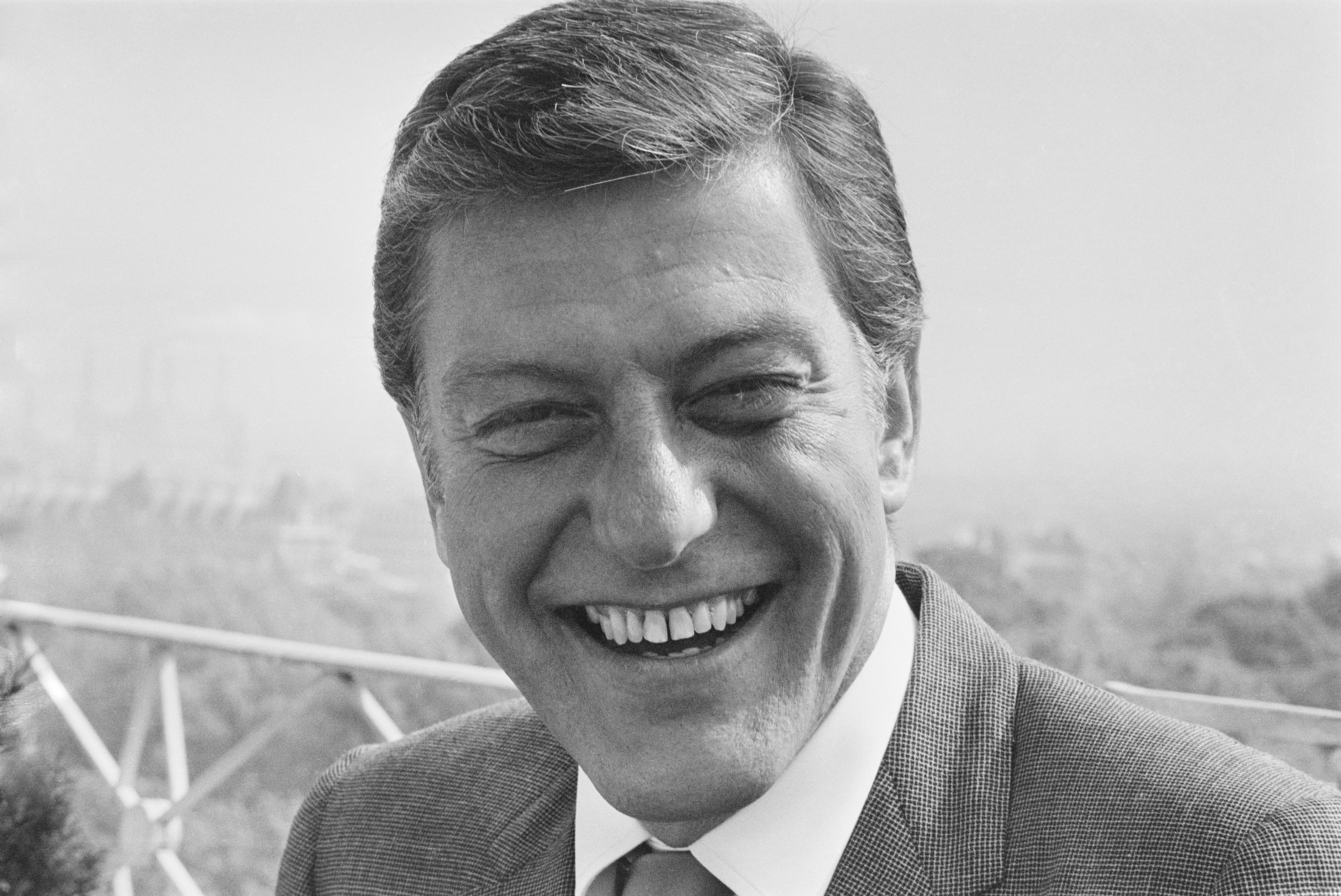 Dick Van Dyke es conocido por protagonizar películas como Mary Poppins y Chitty Chitty Bang Bang