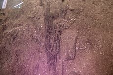 Arqueólogos identifican 16 canoas antiguas en lago en Wisconsin