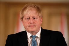 Informe critica a gobierno anterior de Reino Unido por su respuesta inicial al COVID-19