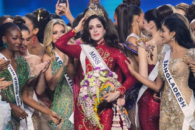 <p>Fátima Bosch es la cuarta Miss Universo de México.</p>