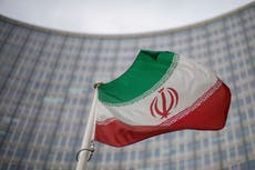 Irán rechaza resolución de agencia atómica de la ONU y amenaza con más represalias