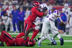 Las inconsistencias de Josh Allen persisten en revés en Houston, y Bills se alejan de la cima