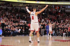 Vucevic anota 28 puntos y Bulls derrotan a Wizards, que sufren 14ª derrota consecutiva