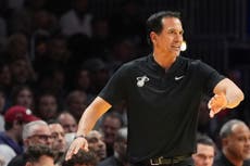 Erik Spoelstra llega a 800 triunfos, Tyler Herro anota 29 puntos y Heat vence a Bucks en Copa NBA