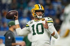 Wicks y Watson ayudan a Jordan Love ante la ausencia de los receptores estrella de los Packers