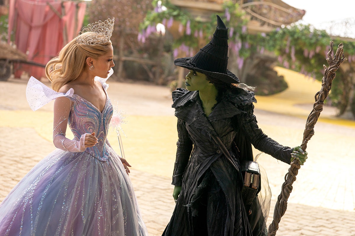 Sí, Cynthia Erivo y Ariana Grande fueron incluidas, pero se suponía que este iba a ser el año de Wicked: por siempre en los Globos de Oro.