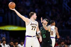 Luka Doncic y Lakers inician fuerte y vencen 133-121 a Pelicans para su séptima victoria seguida