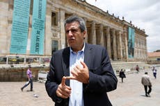 Fiscalía colombiana imputa por corrupción a dos exministros del gobierno de Petro