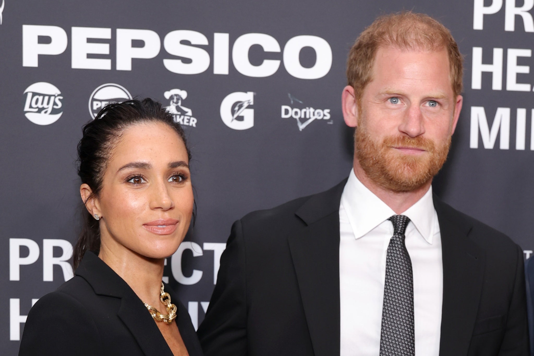 El príncipe Harry hizo un breve cameo en ‘Con amor, Meghan: especial de Navidad’