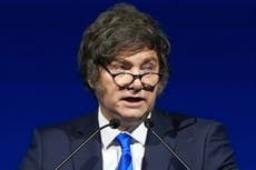 Argentina da un giro a su régimen de flotación cambiaria que se ajustará por inflación