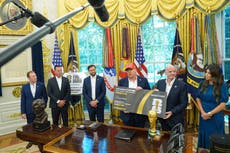 Mensaje migratorio de Trump en conflicto con su bienvenida a aficionados al Mundial