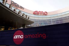 CEO sigue al frente de AMC Entertainment tras derrame cerebral