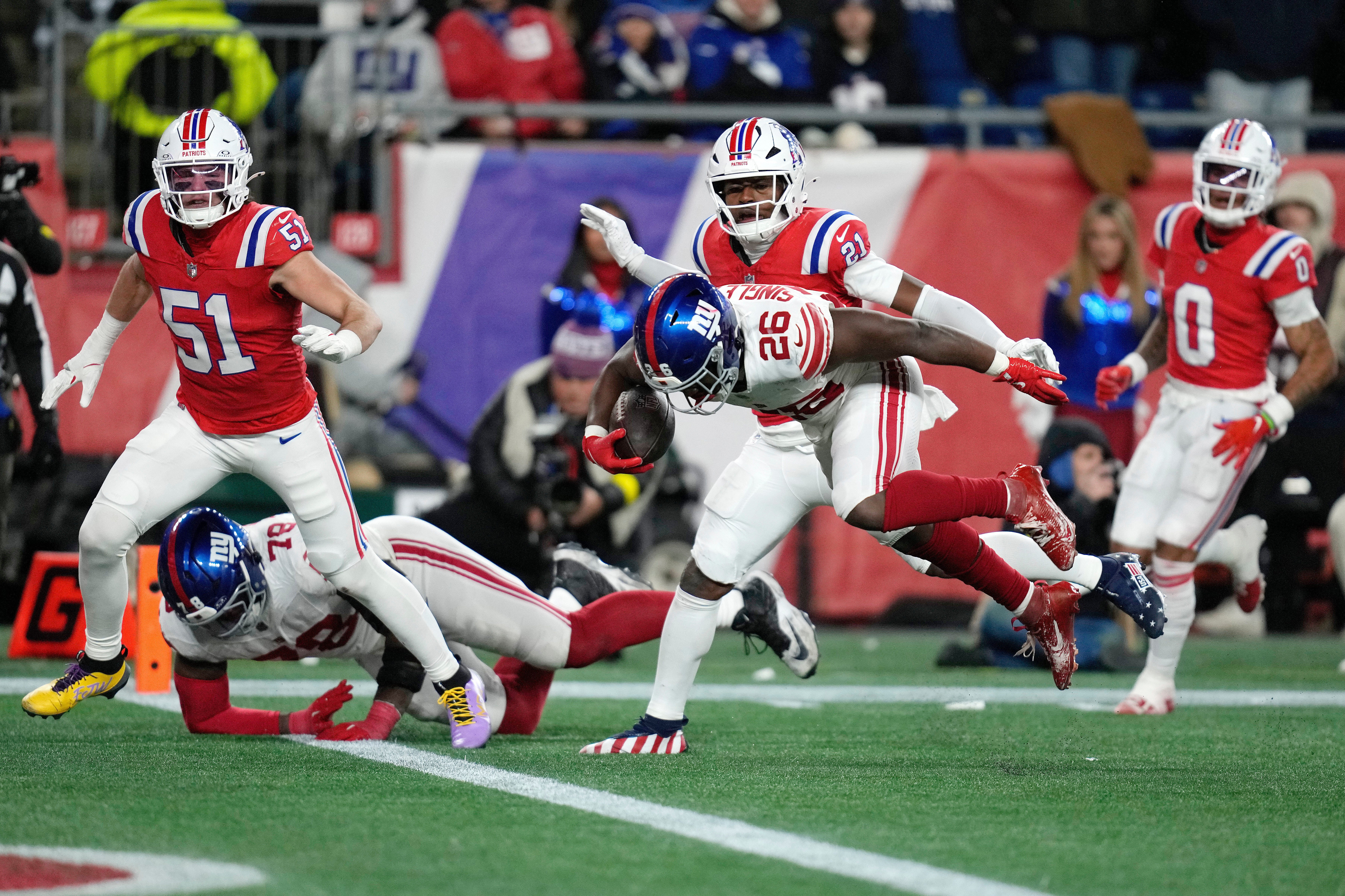 NFL-SUPERFICIE ESTADIOS