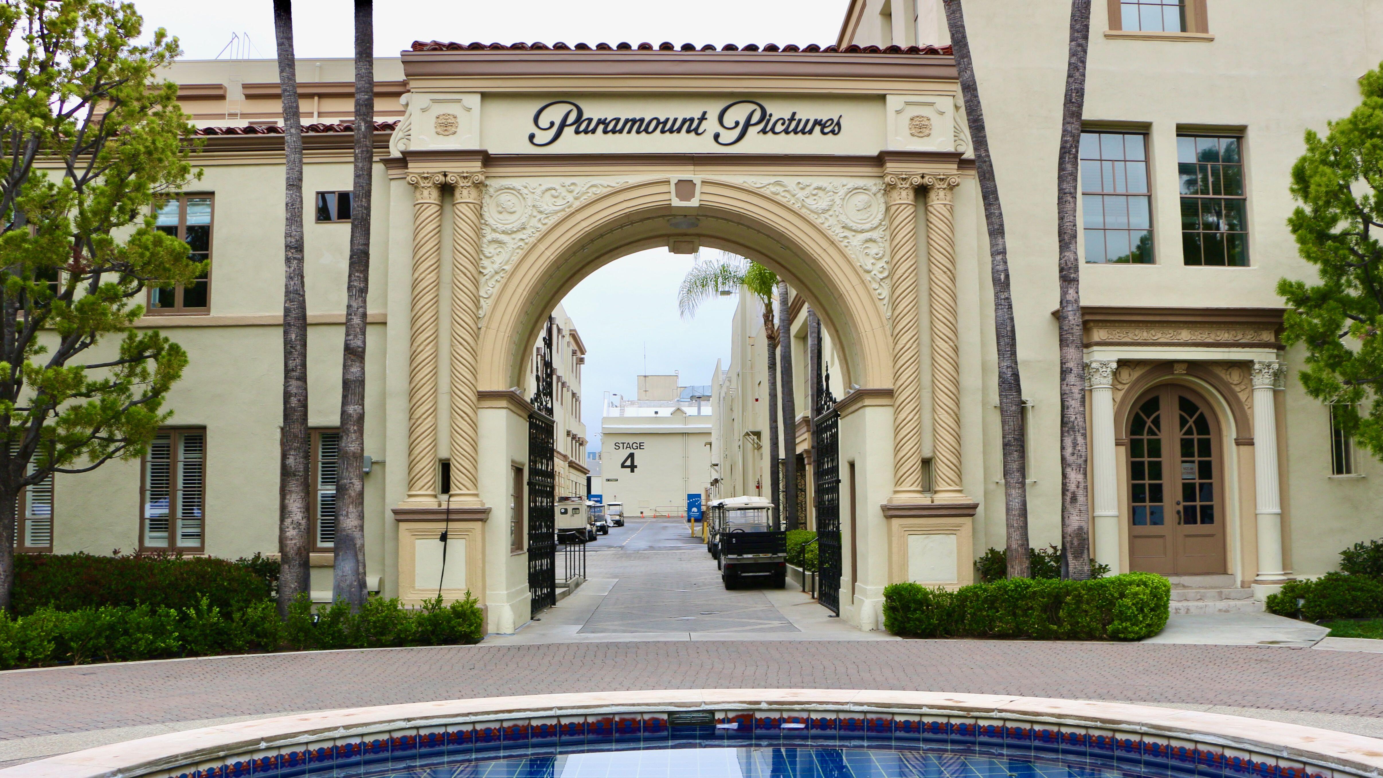 La compañía argumenta que su oferta contiene 18.000 millones de dólares más en efectivo.