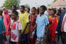 Liberan a 100 escolares secuestrados en Nigeria, pero aún hay retenidos