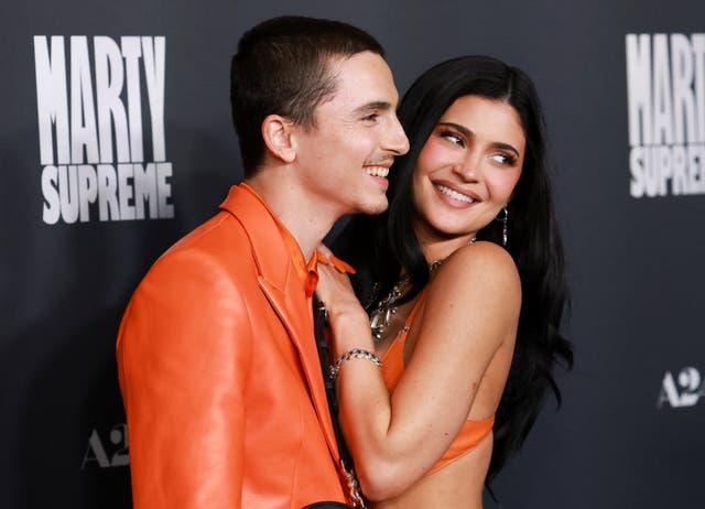 <p>Timothée Chalamet y Kylie Jenner salen juntos desde abril de 2023</p>