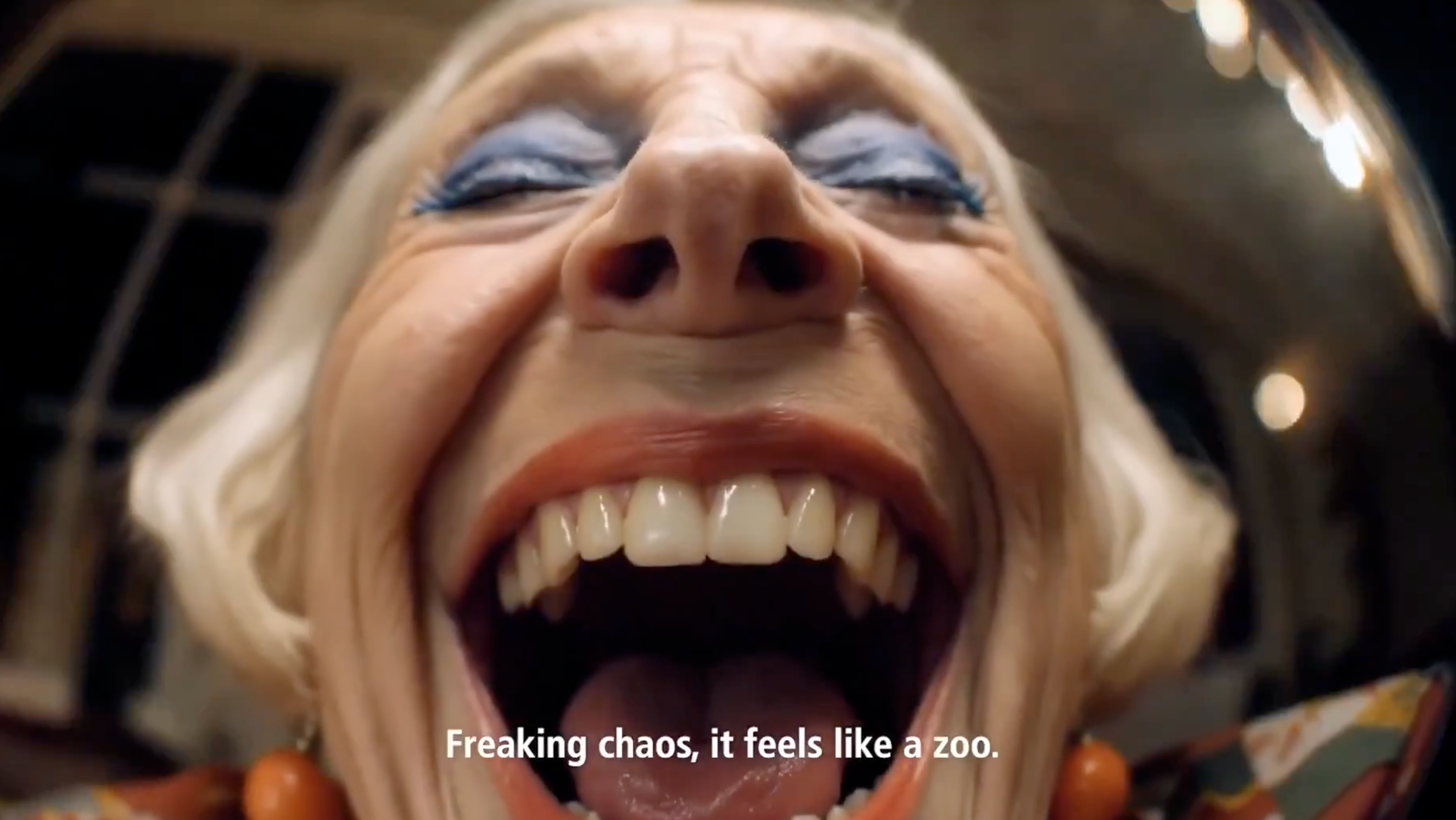 “Un anuncio de inteligencia artificial sin alma para promocionar su comida chatarra y denigrar la época navideña parece un poco obvio y ligeramente demoníaco”, escribió un usuario