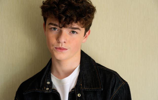 2025-ARTISTA REVELACIÓN-OWEN COOPER