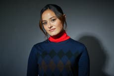 Artista Revelación de AP: Chase Sui Wonders pasa de la astrofísica en Harvard a Hollywood