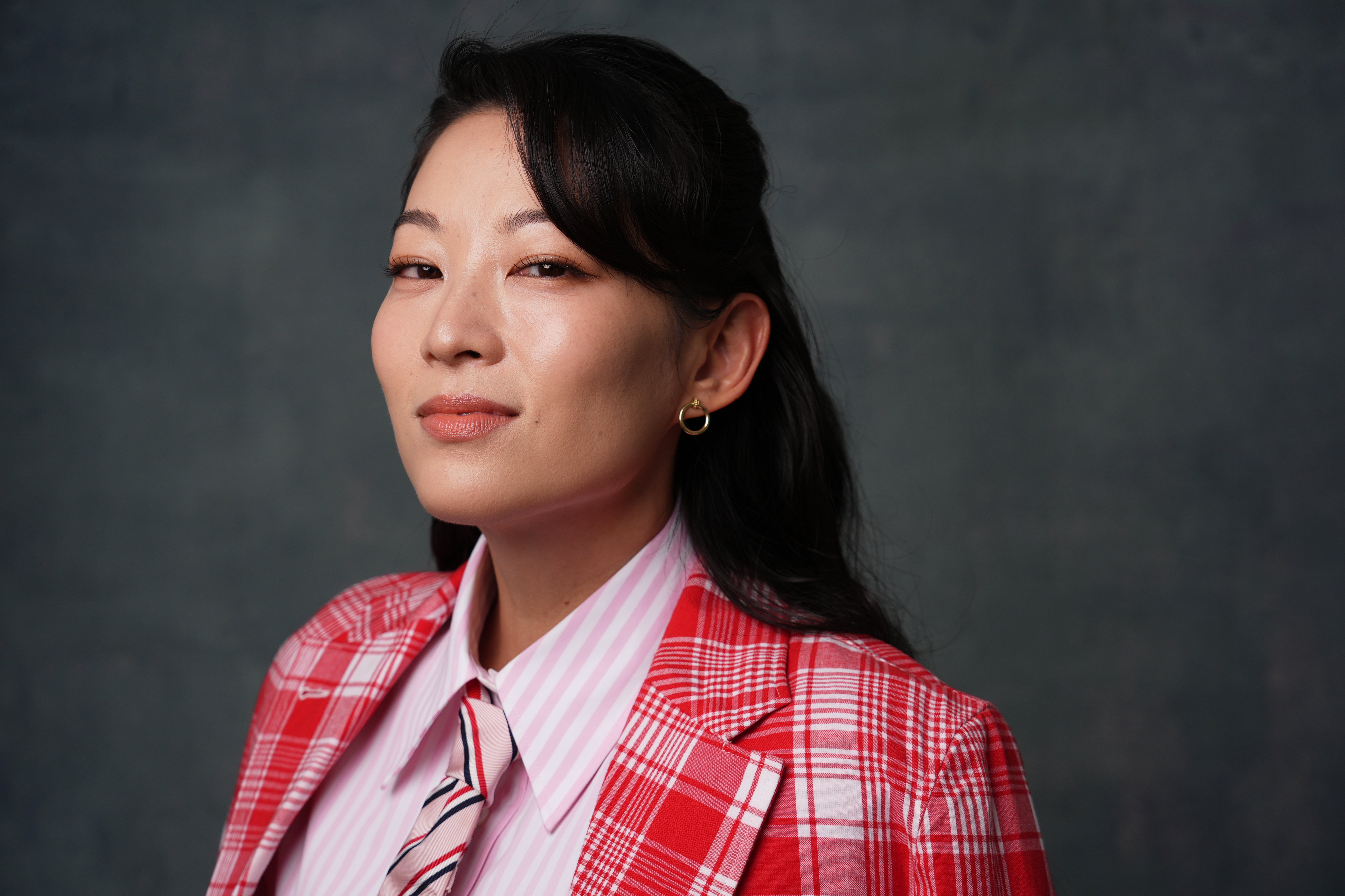 2025-ARTISTA REVELACIÓN-ARDEN CHO