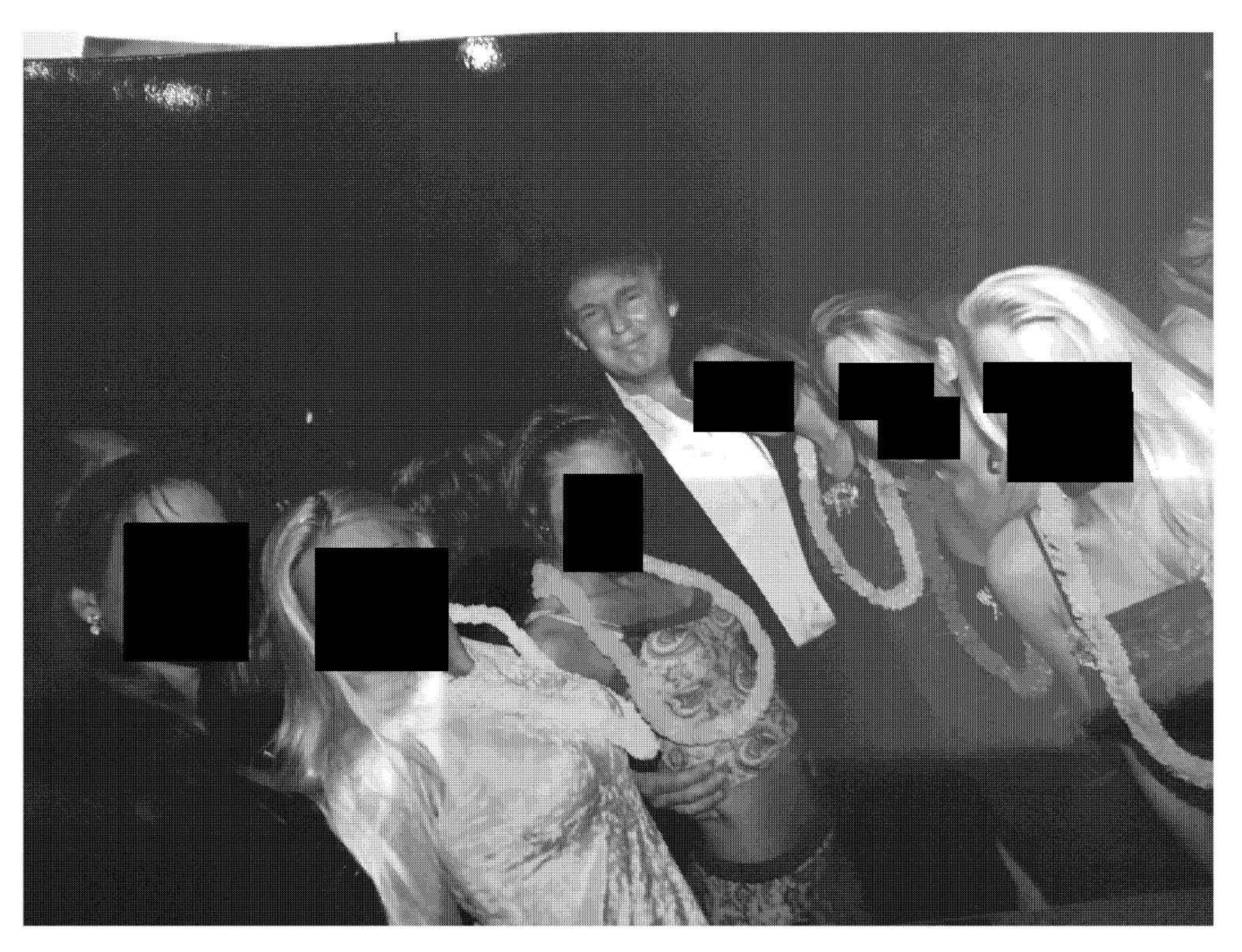 Nuevas fotos del caso Epstein muestran a Trump, Bill Clinton y el expríncipe Andrés