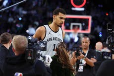 Knicks y Spurs se enfrentarán el martes en la final de la Copa NBA por trofeo, prestigio y dinero