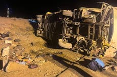 Accidente de autobús deja 13 muertos y más de una docena de heridos en Irán