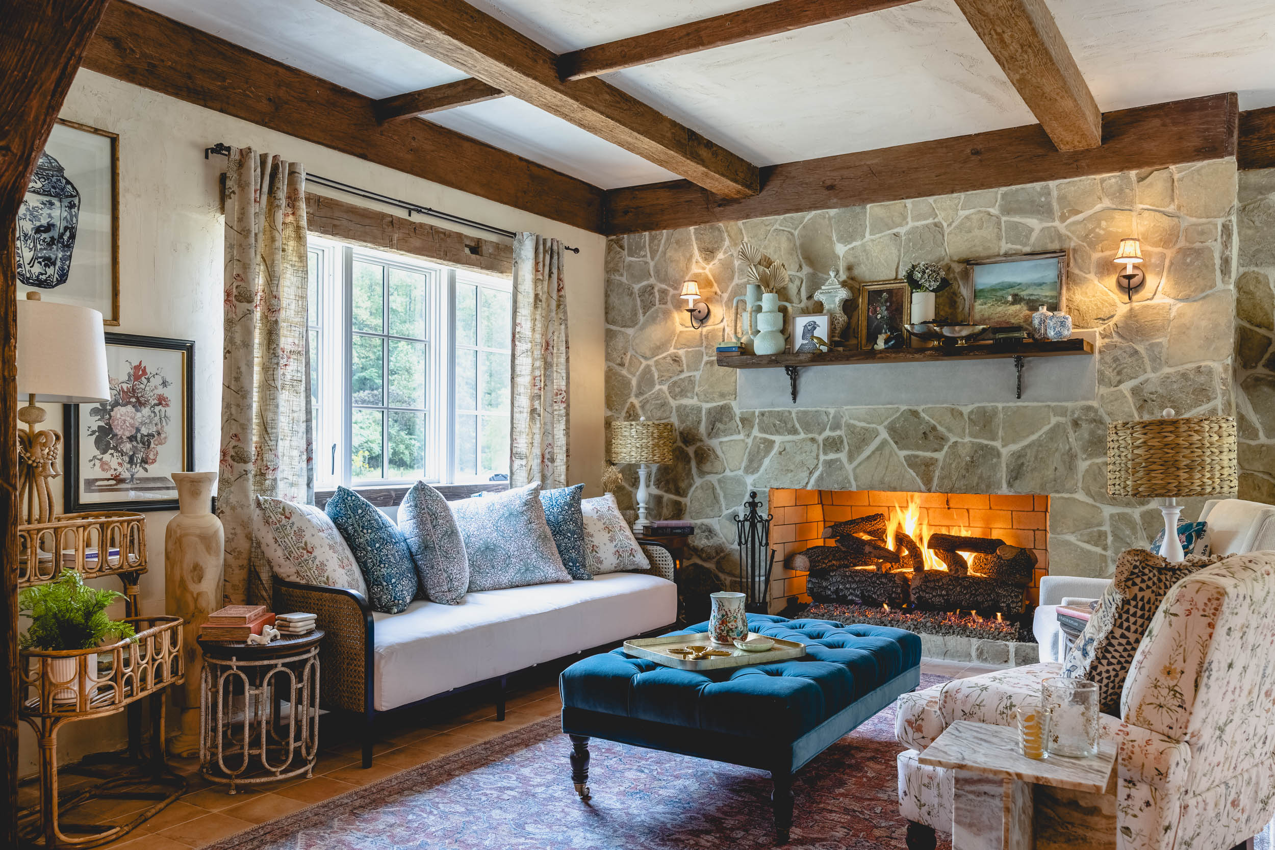 Está situada en las montañas Blue Ridge, en el estado de Georgia, Estados Unidos y las tarifas comienzan en 399 dólares por noche durante el verano y suben a 499 dólares por noche en otoño e invierno