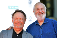 Homenaje a Rob Reiner reúne a grandes de la comedia