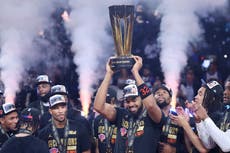 Knicks celebran título de la Copa NBA sin banderín conmemorativo