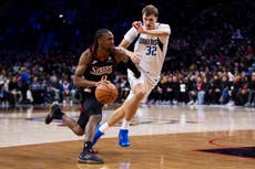 Tyrese Maxey anota 38 puntos y 76ers derrotan 121-114 a Mavericks