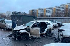Un general ruso muere tras la explosión de una bomba bajo su auto en Moscú