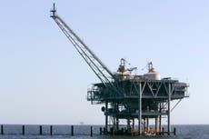 Republicanos de Florida piden a Trump no permitir perforaciones petroleras frente a sus costas