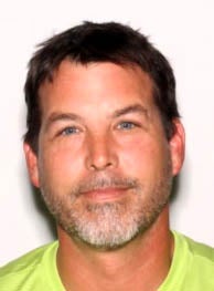 Jason Kenney mató a tiros a su mujer y disparó a su hijastra antes de suicidarse tras una discusión por el partido de Monday Night Football