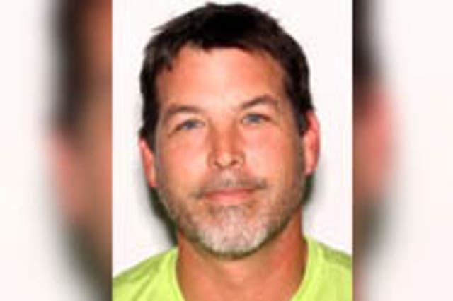 <p>Jason Kenney mató a tiros a su mujer y disparó a su hijastra antes de suicidarse tras una discusión por el partido de Monday Night Football</p>