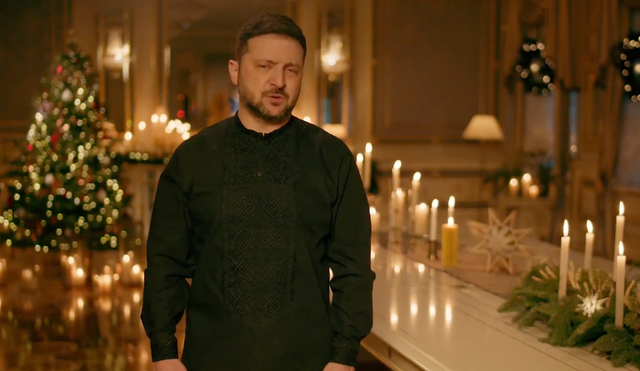 <p>Volodymyr Zelensky pronuncia su mensaje de Navidad</p>