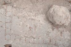 Hallan inédito tablero de juego de estilo mosaico en ciudad maya de Guatemala