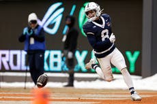 Grunkemeyer lanza para 2 touchdowns y Penn State vence a Clemson 22-10 en el Pinstripe Bowl