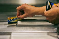 El metro de Nueva York pone fin a la era de la MetroCard y adopta el pago sin contacto