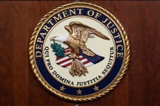 Hombre de Texas acusado de intentar ayudar a Estado Islámico, imputado por terrorismo internacional