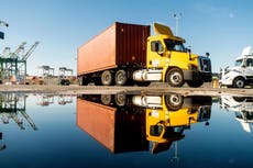 California retrasa revocación de 17.000 licencias de conducir comerciales tras demanda