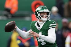 Quarterback Brady Cook tendrá otra oportunidad como titular en el final de temporada