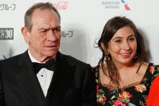 Hallan muerta a hija de Tommy Lee Jones, Victoria, a los 34 años