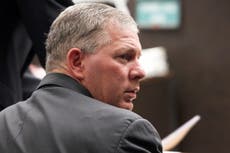 Expelotero Lenny Dykstra enfrenta cargos por drogas tras control de tráfico en Año Nuevo
