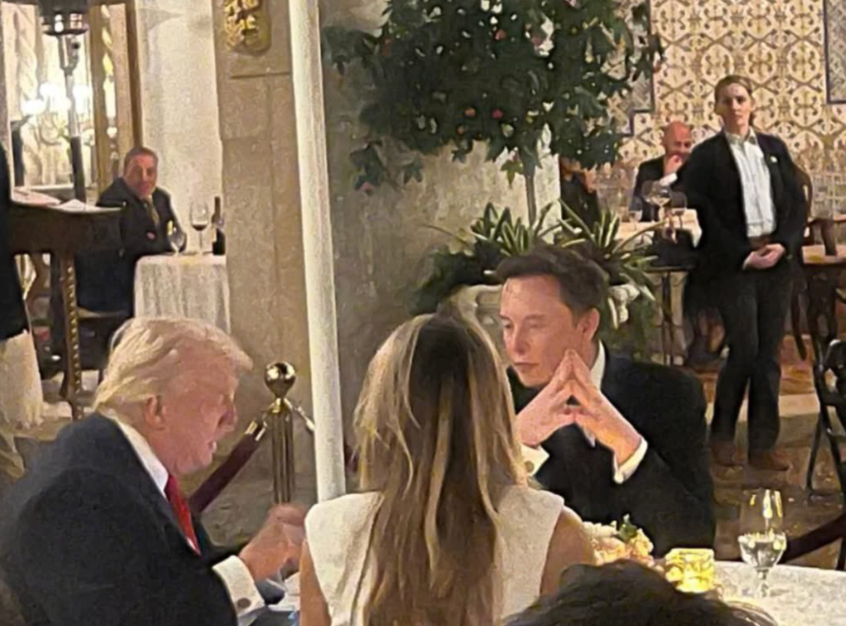 Musk tuvo una “cena encantadora” con Trump y Melania tras la captura de Maduro