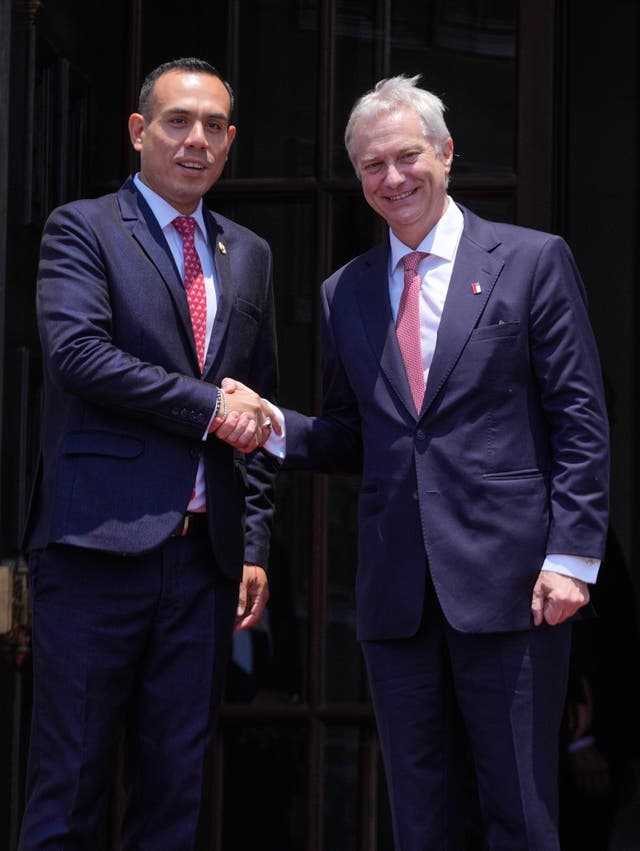 PERÚ-CHILE-MIGRANTES