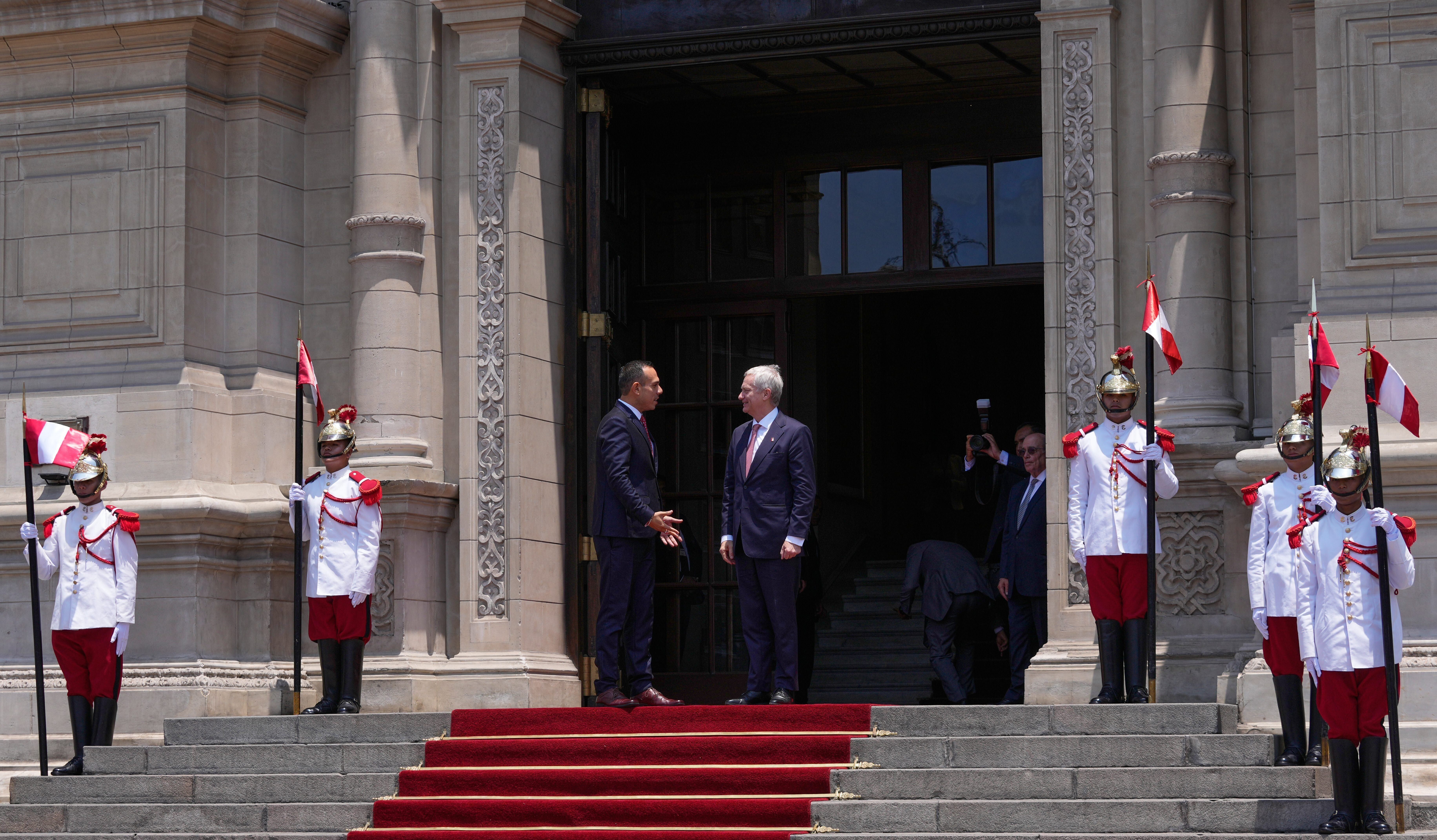 PERÚ-CHILE-MIGRANTES