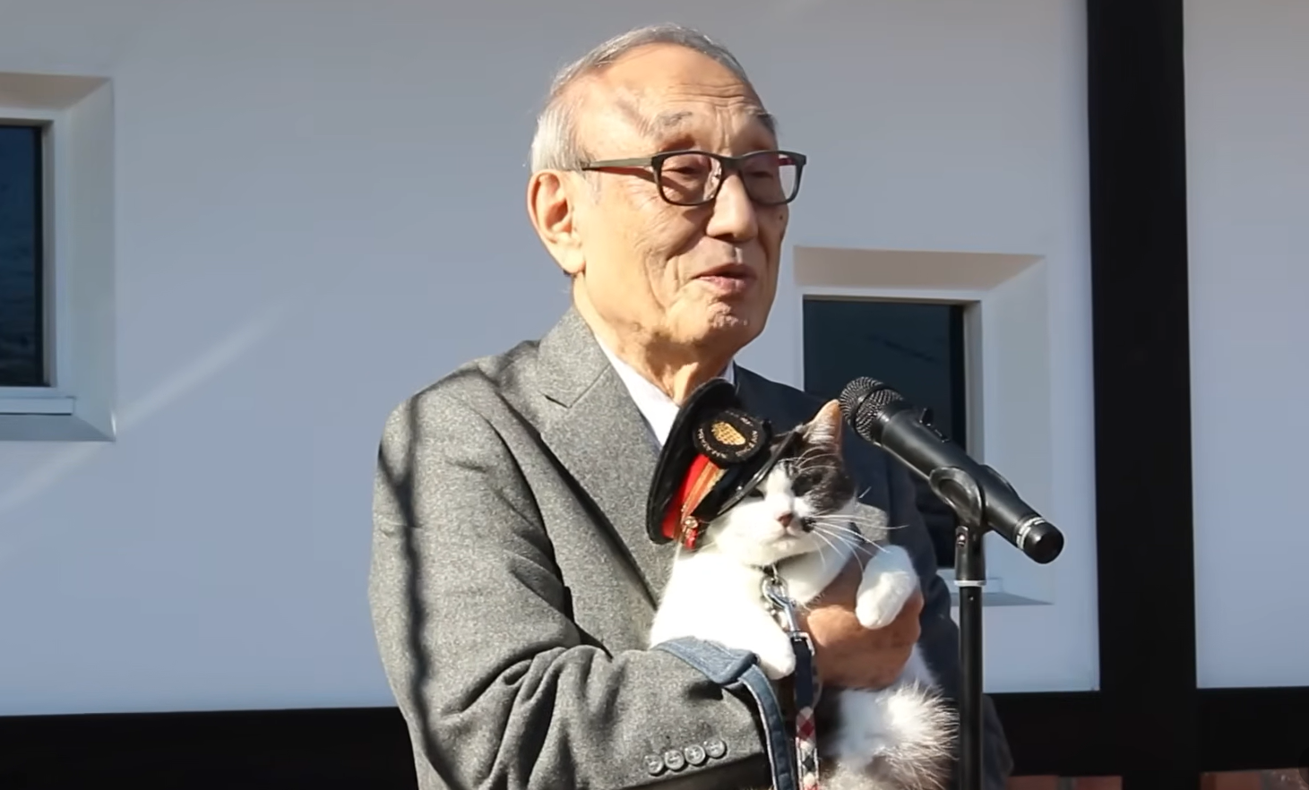 <p>Yontama es nombrada nueva jefa de estación de la estación de Kishi de Wakayama Electric Railway Co en Kinokawa, prefectura de Wakayama, el miércoles 7 de enero de 2026</p>