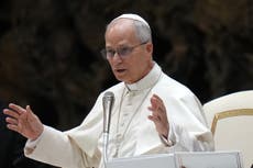 En un importante discurso, León XIV critica que los países usen la fuerza para imponer su dominio